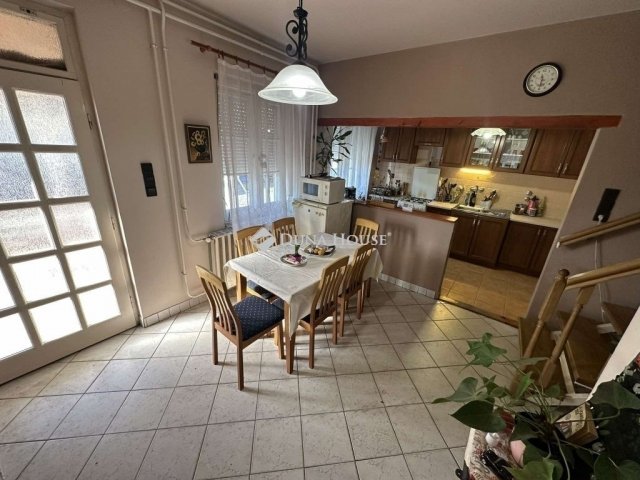 Eladó családi ház, Pilisen 57.9 M Ft, 4 szobás