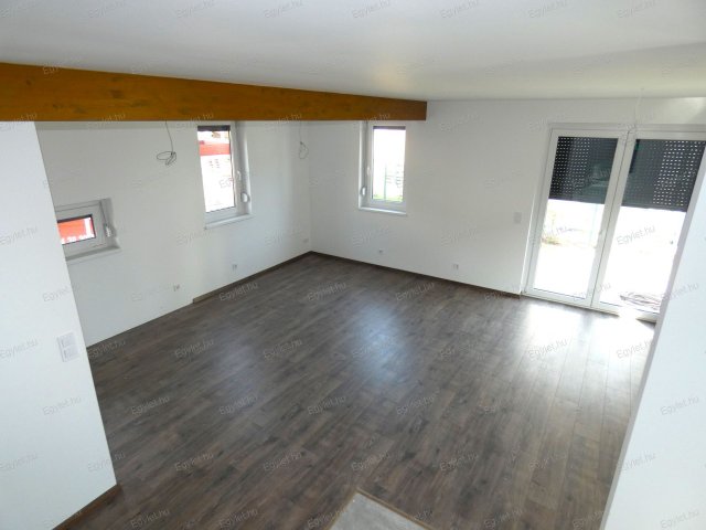 Eladó ikerház, Budapesten, XVII. kerületben 134.7 M Ft, 4 szobás