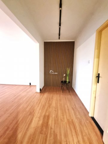 Eladó panellakás, Mosonmagyaróváron 45.9 M Ft, 2 szobás