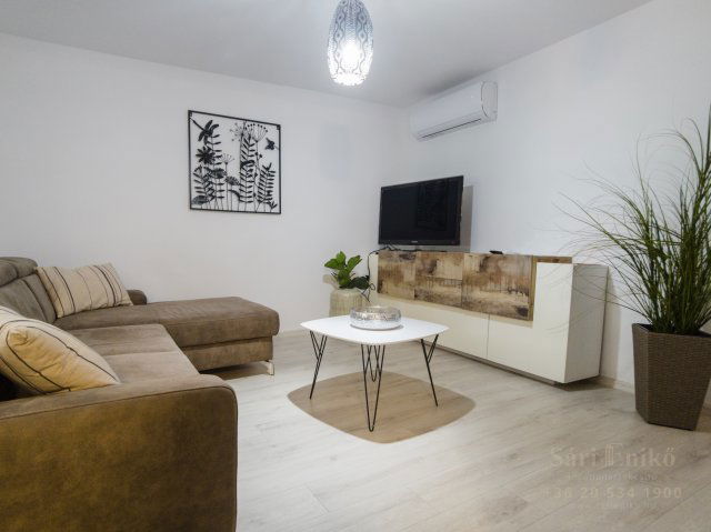 Eladó családi ház, Orfűn 79.9 M Ft, 1+2 szobás