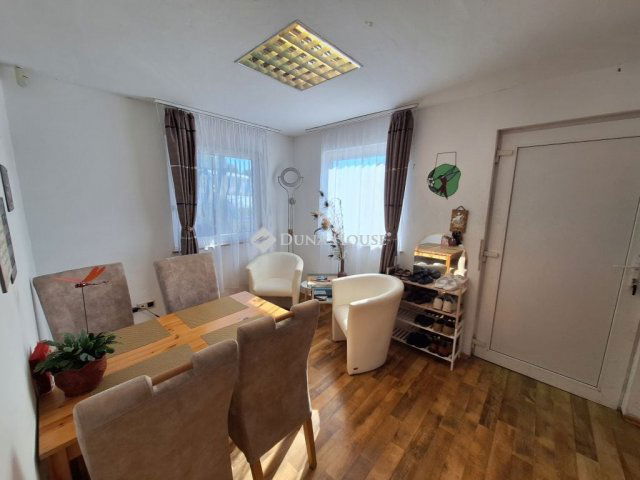 Eladó családi ház, Bicskén, Kanizsai utcában 37.5 M Ft