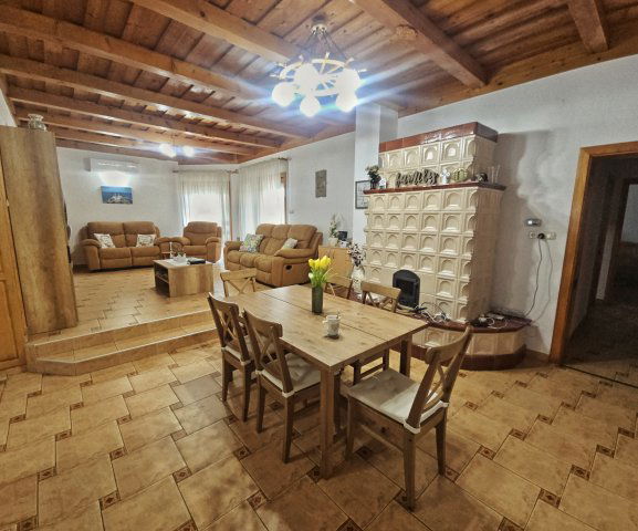 Eladó családi ház, Mikepércsen 99.5 M Ft, 4 szobás