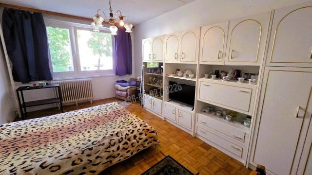 Eladó panellakás, Győrött, Ifjúság körúton 41.8 M Ft