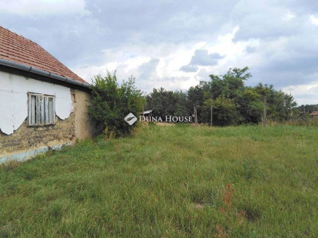 Eladó telek, Nyírturán, Szabadság utcában 5.5 M Ft