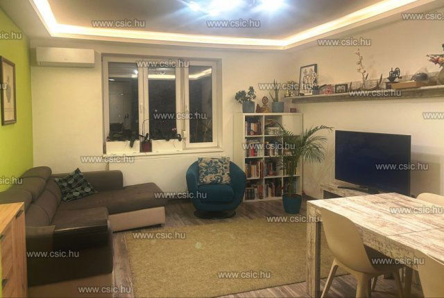 Eladó téglalakás, Budapesten, III. kerületben 136.9 M Ft
