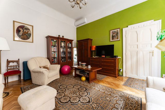 Eladó téglalakás, Budapesten, XI. kerületben, Kruspér utcában