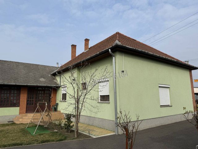 Eladó családi ház, Püspökladányban 63.5 M Ft, 4 szobás