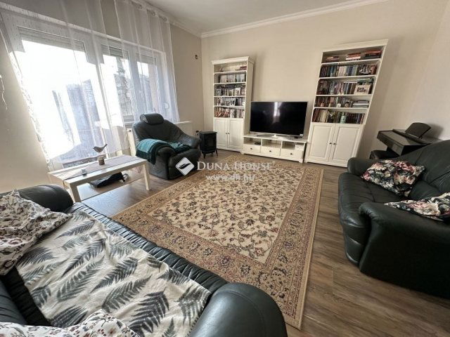 Eladó családi ház, Budapesten, XXI. kerületben 214.9 M Ft