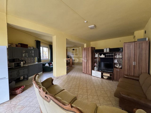 Eladó üzlethelyiség, Polgárdin 49.9 M Ft / költözzbe.hu