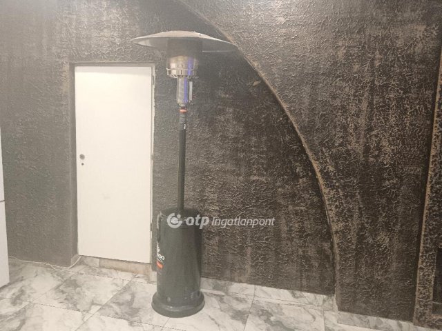 Eladó családi ház, Törökszentmiklóson 8.5 M Ft, 3 szobás