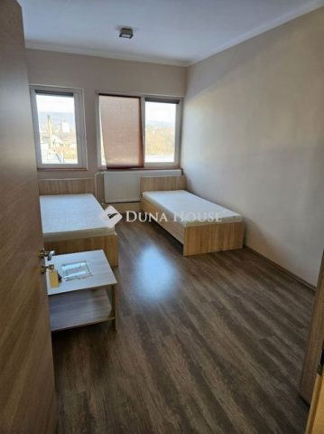 Kiadó iroda, Pécsett 75 E Ft / hó / költözzbe.hu