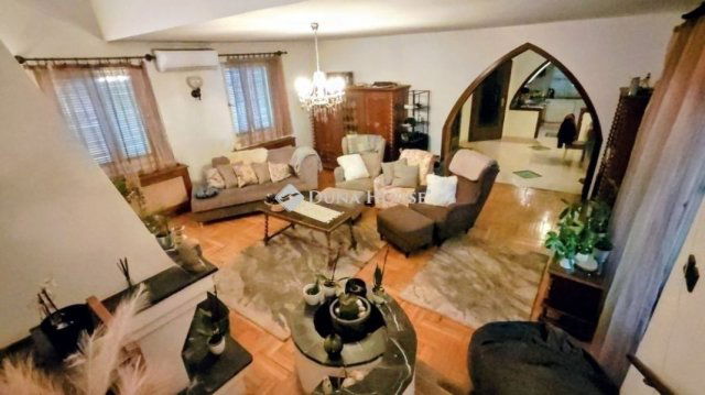 Eladó családi ház, Kecskeméten 129 M Ft, 5 szobás