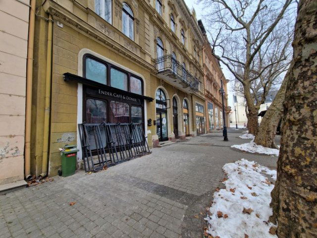 Eladó ipari ingatlan, Kaposváron, Noszlopy Gáspár utcában