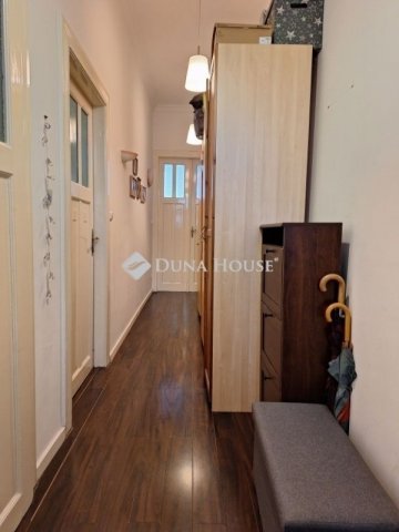 Eladó téglalakás, Budapesten, I. kerületben 119 M Ft, 2+1 szobás
