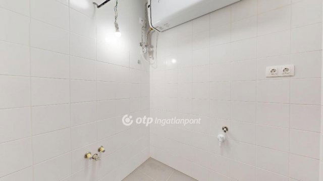 Eladó téglalakás, Nyíregyházán 72.036 M Ft, 3 szobás