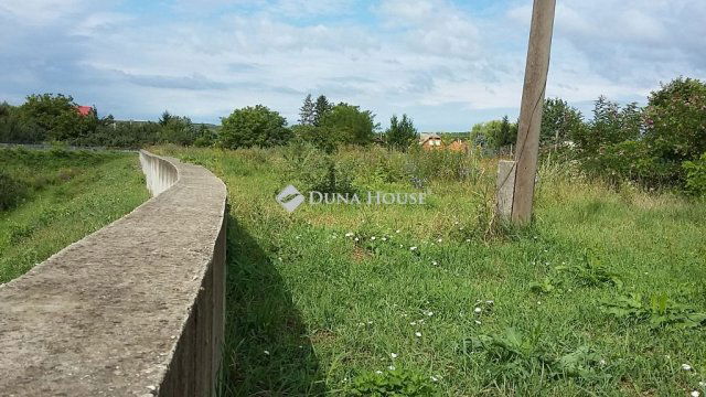 Eladó telek, Szikszón 7.5 M Ft / költözzbe.hu