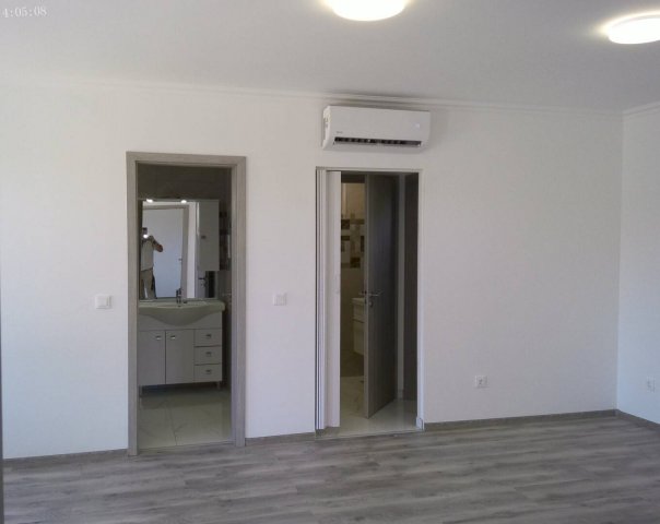 Eladó családi ház, Dánszentmiklóson 55 M Ft, 3 szobás