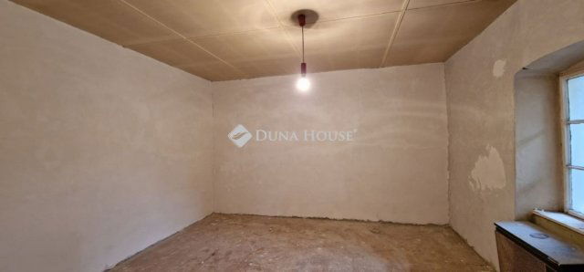 Eladó családi ház, Polgárdin 27.5 M Ft, 2 szobás