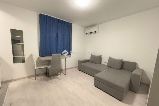 Eladó családi ház, Sülysápon 34.9 M Ft, 2 szobás