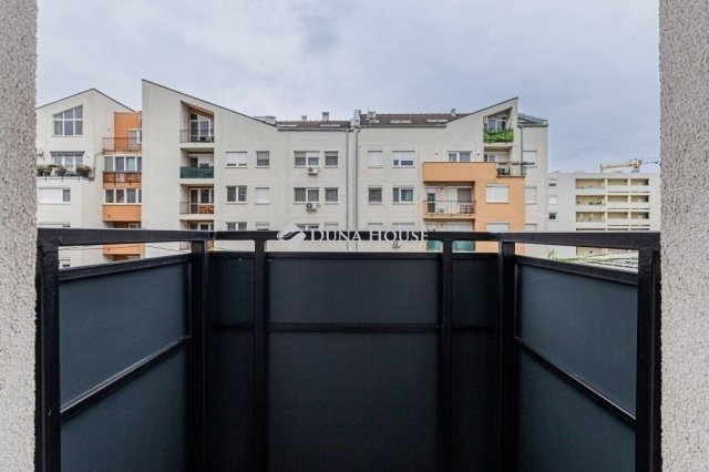 Eladó téglalakás, Budapesten, XIII. kerületben 105.9 M Ft