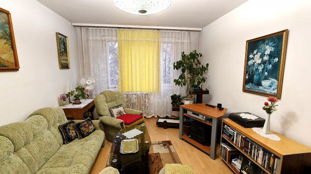 Eladó panellakás, Szegeden 43.9 M Ft, 2 szobás