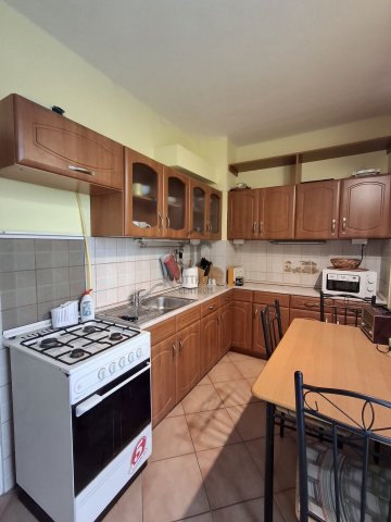 Eladó panellakás, Pécsett 47.9 M Ft, 2 szobás