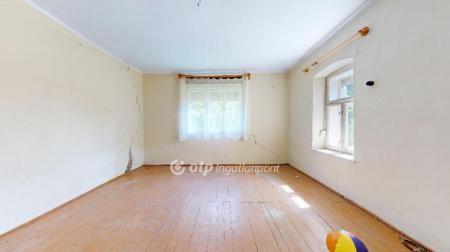 Eladó családi ház, Fancsalon 15.9 M Ft, 2+1 szobás
