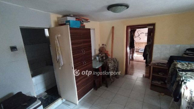 Eladó családi ház, Siklóson 17.8 M Ft, 3+1 szobás