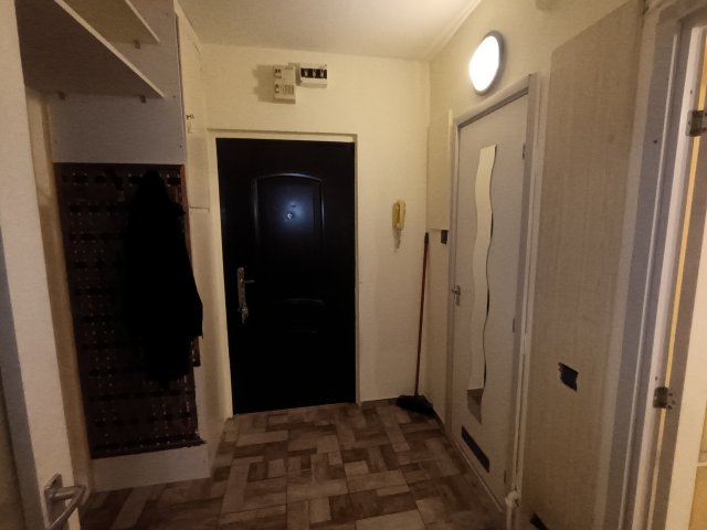 Kiadó panellakás, albérlet, Pécsett, Maléter Pál úton