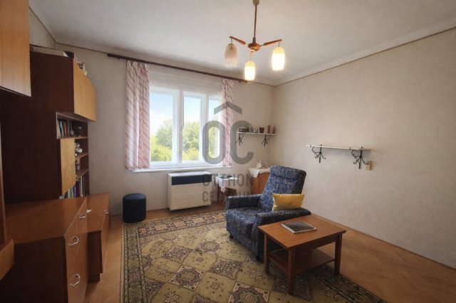 Eladó családi ház, Komáromban 29.9 M Ft, 2 szobás