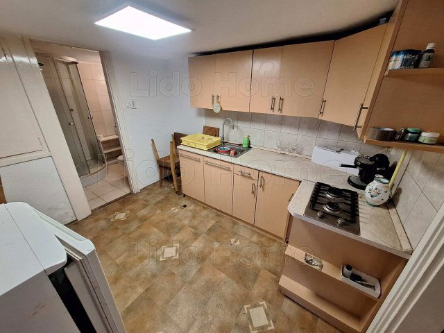 Kiadó családi ház, albérlet, Kaposváron 70 E Ft / hó, 1 szobás