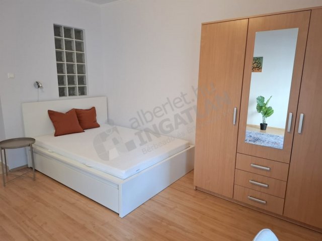 Kiadó téglalakás, albérlet, VIII. kerületben, Jázmin utcában