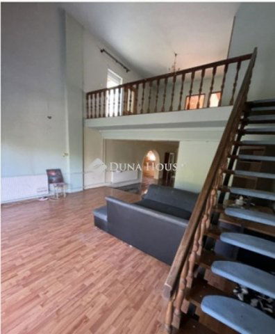 Eladó sorház, Pécsett 89.9 M Ft, 5 szobás / költözzbe.hu