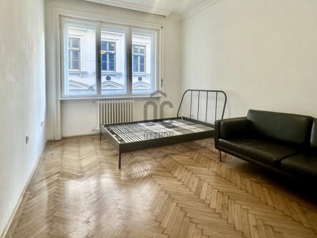 Eladó téglalakás, Budapesten, VII. kerületben 113 M Ft, 3 szobás