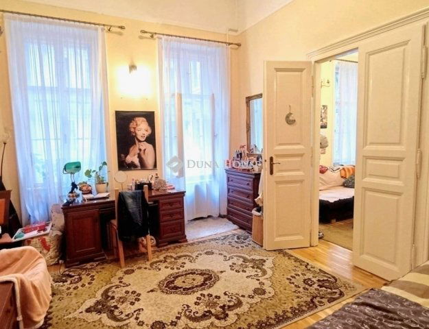 Eladó téglalakás, Budapesten, VII. kerületben 87.5 M Ft