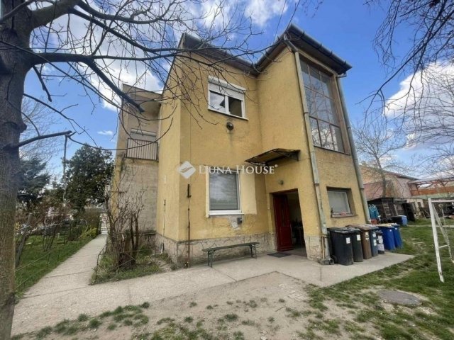 Eladó téglalakás, Pécelen 42.5 M Ft, 2 szobás