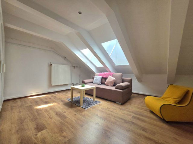 Eladó téglalakás, Budapesten, XIII. kerületben 39.9 M Ft