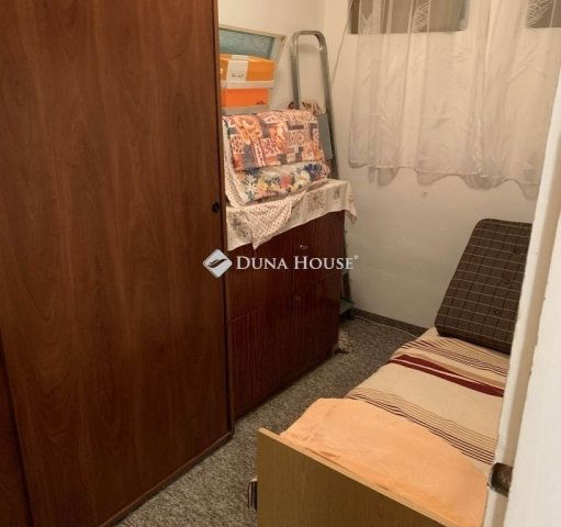 Eladó nyaraló, Gárdonyban 33 M Ft, 2+1 szobás