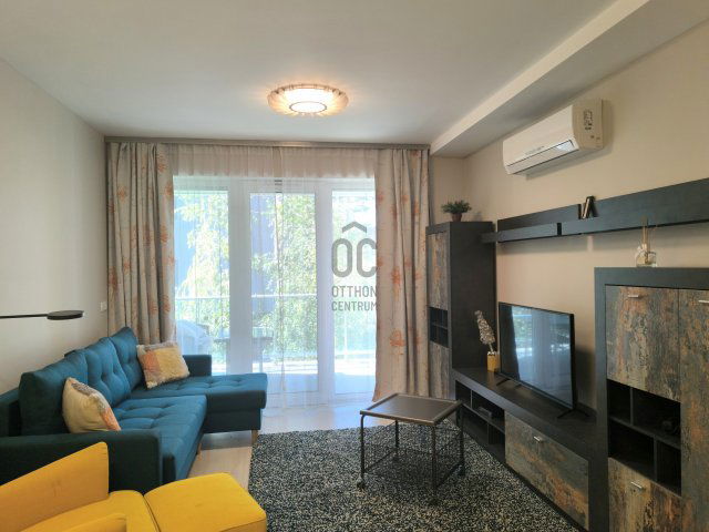 Eladó téglalakás, Siófokon 149.9 M Ft, 2 szobás