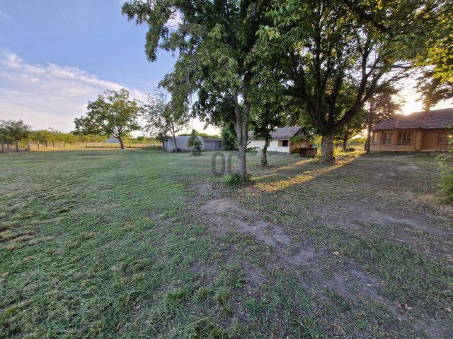 Eladó családi ház, Nyársapáton 25 M Ft, 2 szobás