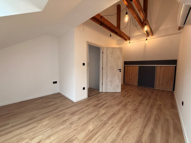 Eladó téglalakás, Pécsett 69.9 M Ft, 2 szobás