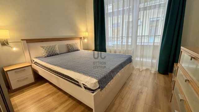 Kiadó téglalakás, albérlet, Budapesten, VI. kerületben