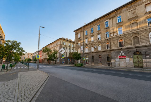 Eladó téglalakás, Budapesten, XIII. kerületben 49.99 M Ft