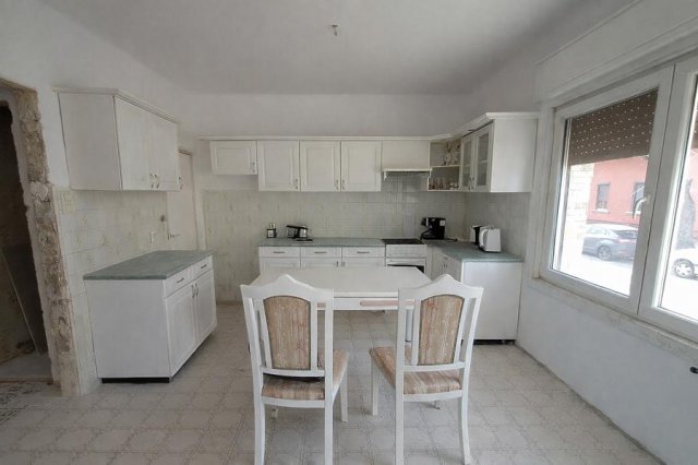 Eladó családi ház, Budapesten, XV. kerületben 135.9 M Ft