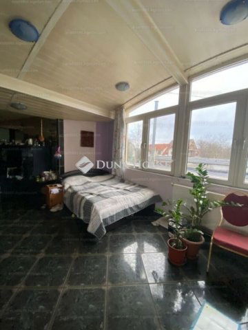 Eladó családi ház, Budapesten, XXI. kerületben 210 M Ft