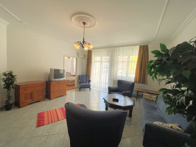 Kiadó téglalakás, albérlet, Kaposváron 180 E Ft / hó, 3 szobás
