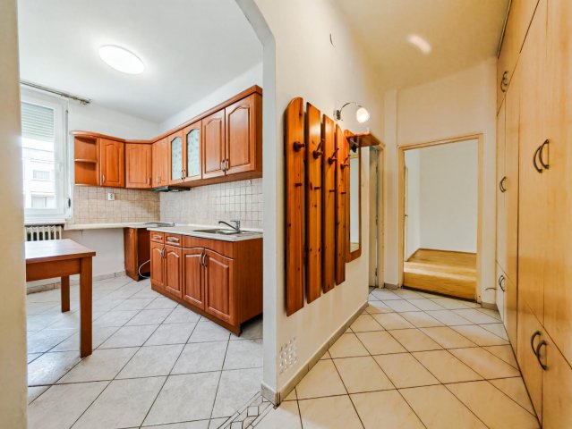 Eladó téglalakás, Tatabányán 39 M Ft, 2 szobás