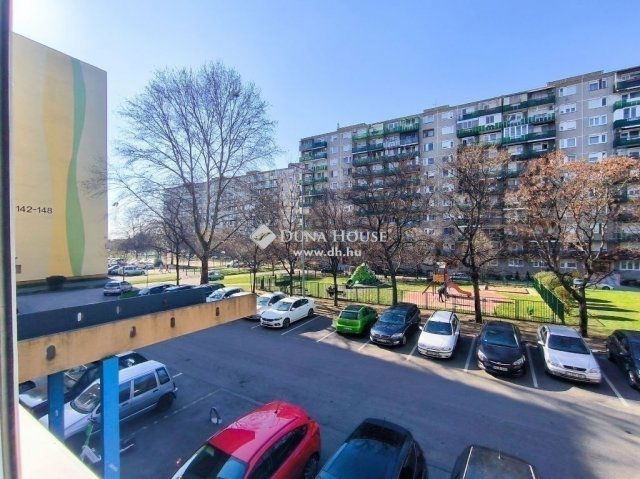 Eladó panellakás, Budapesten, X. kerületben 62.9 M Ft, 2+1 szobás