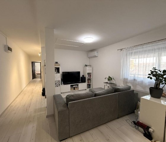 Eladó téglalakás, Budaörsön 114.9 M Ft, 2+2 szobás