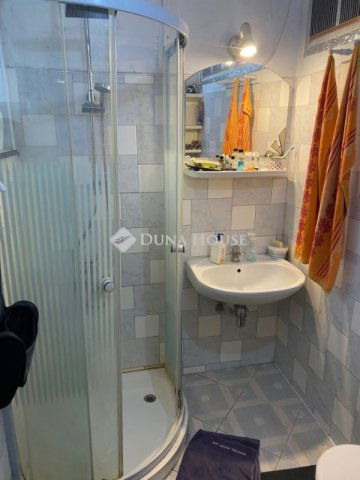 Eladó családi ház, Balatonkenesén 59.5 M Ft, 3 szobás